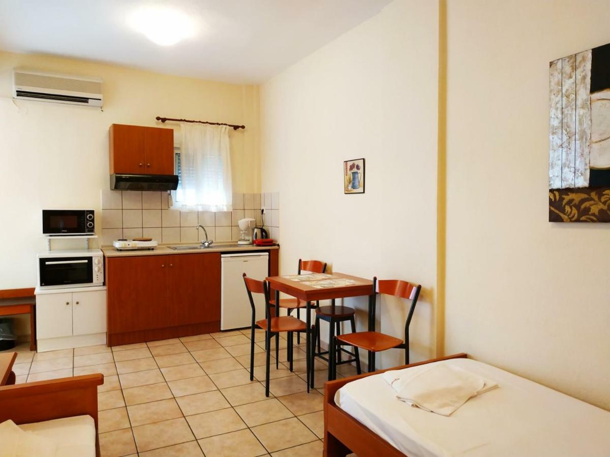 Aparthotel Amalia PalaiónTsiflíkion Exteriér fotografie