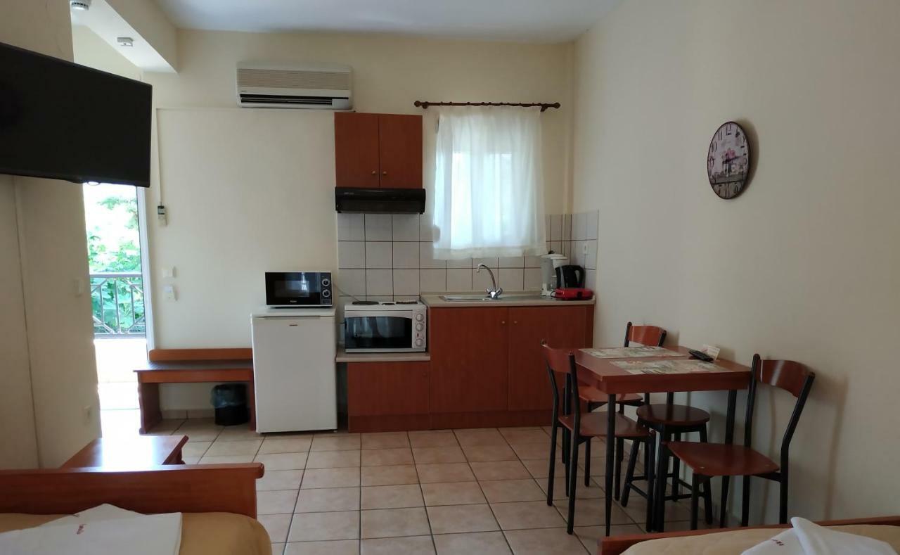 Aparthotel Amalia PalaiónTsiflíkion Exteriér fotografie